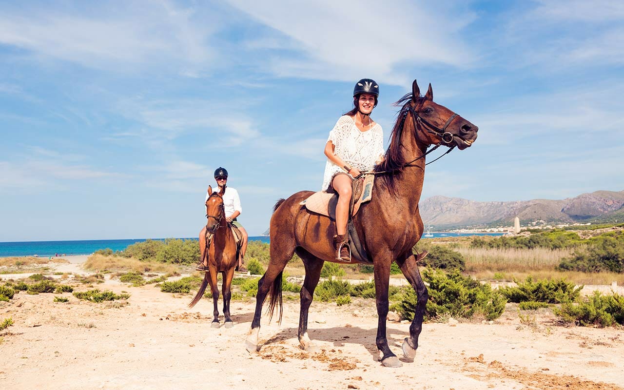 Horse riding iin Santorini - horse back riding on the beach